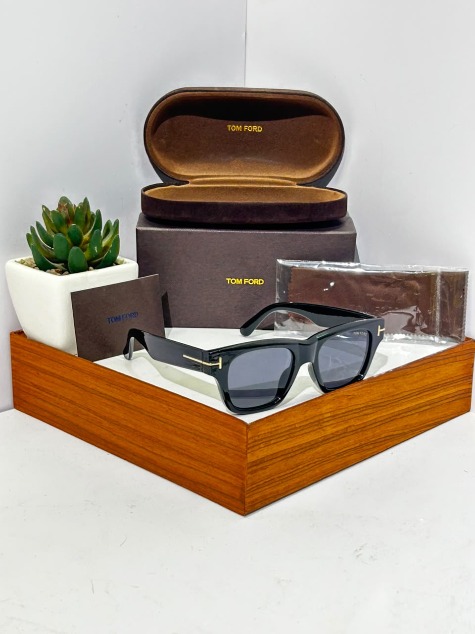 Thick Square Acetate Sunglasses - Glossy Black T-Hinge Inlay Shades