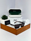 Flat Top Tortoiseshell Wayfarer Sunglasses - Silver Accent Square Shades